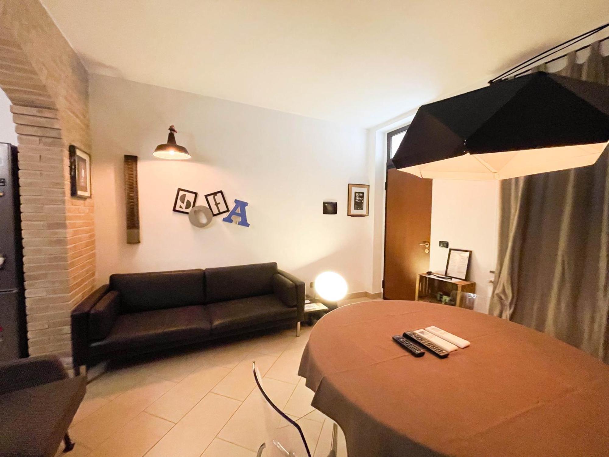 Incortedafabio Design Flat With Bikes Caronno Pertusella Exteriér fotografie